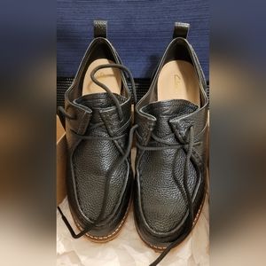 Clarks black leather chunky heel shoe women size 8.5  NIB